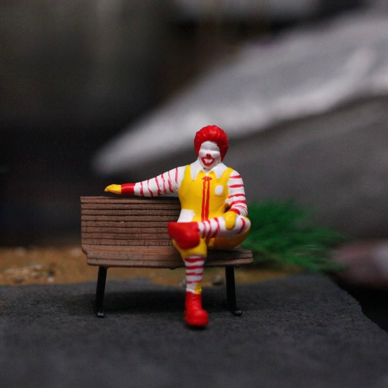 1:64 Ronald McDonald Figure