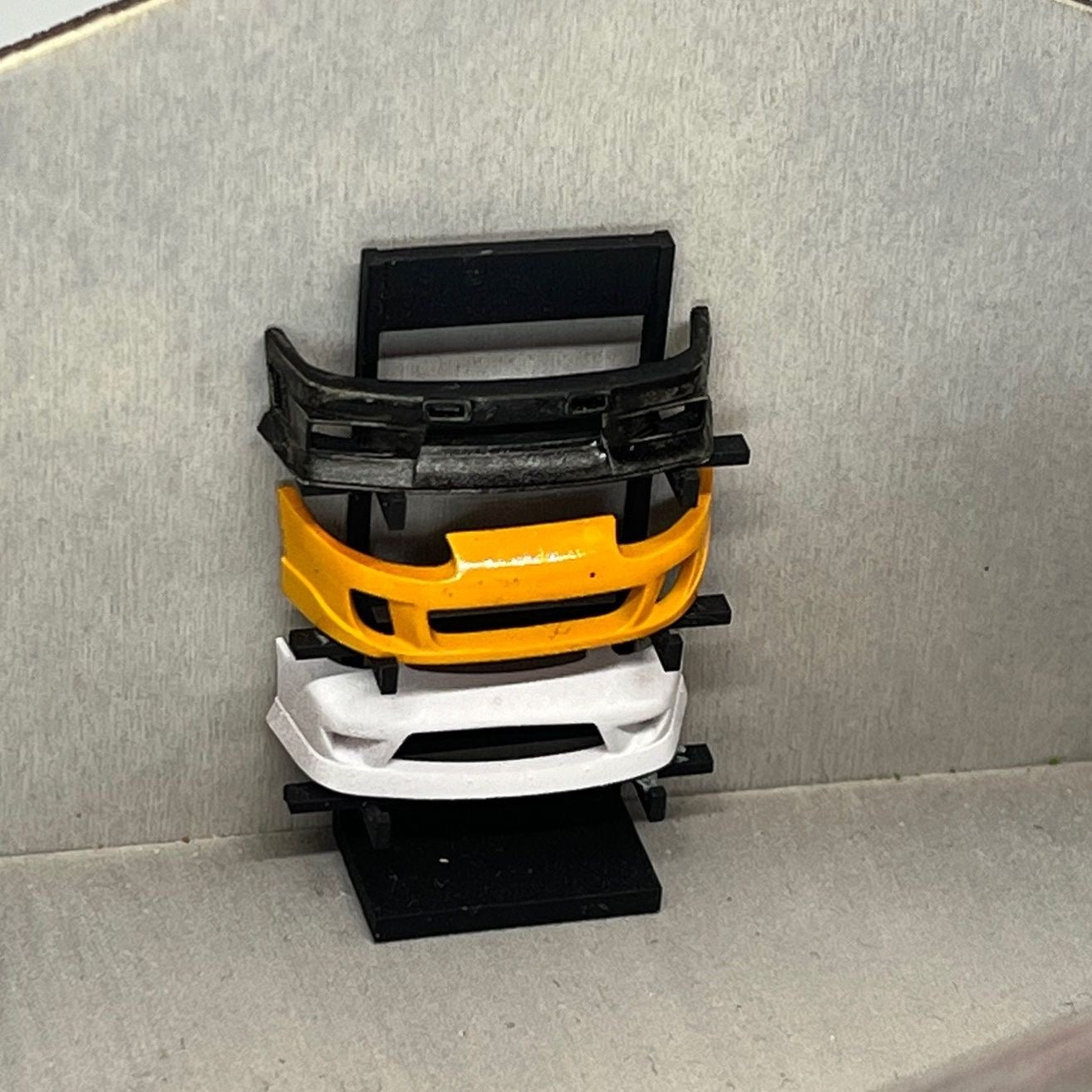 1:64 Bumper display
